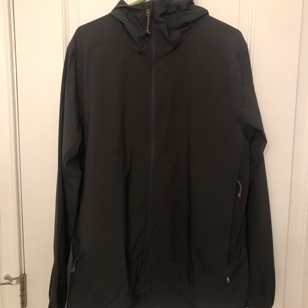 Fjallraven windbreaker